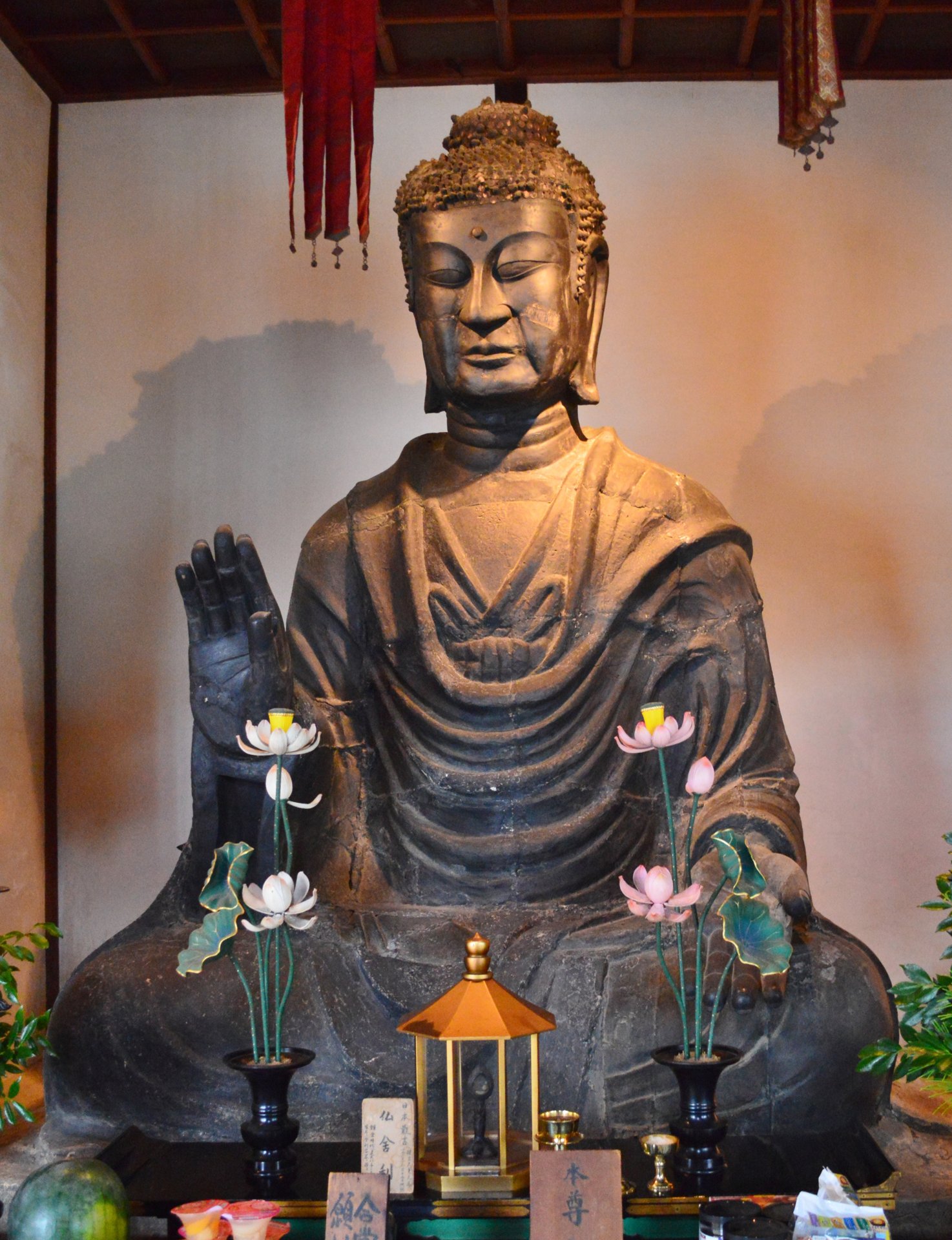 釈迦如来坐像（飛鳥大仏）