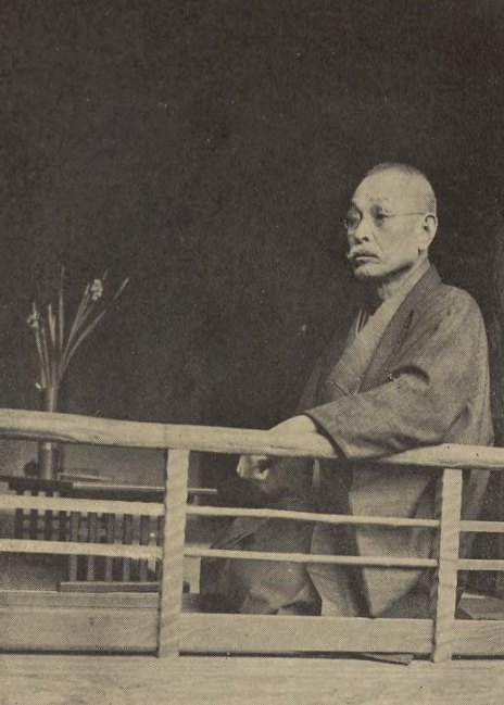 1935年（昭和10年）、雑誌『美術』の巻頭に載った写真。67歳