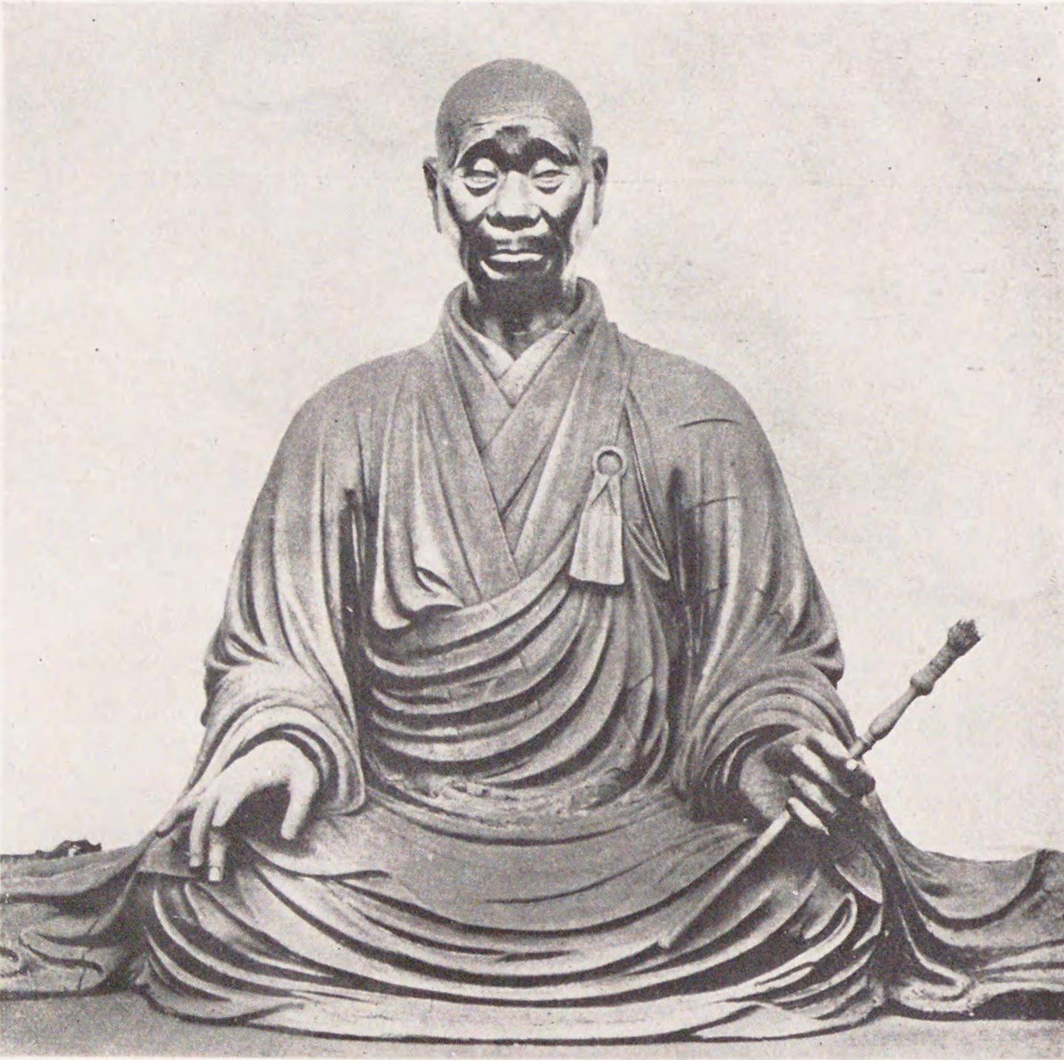 叡尊坐像