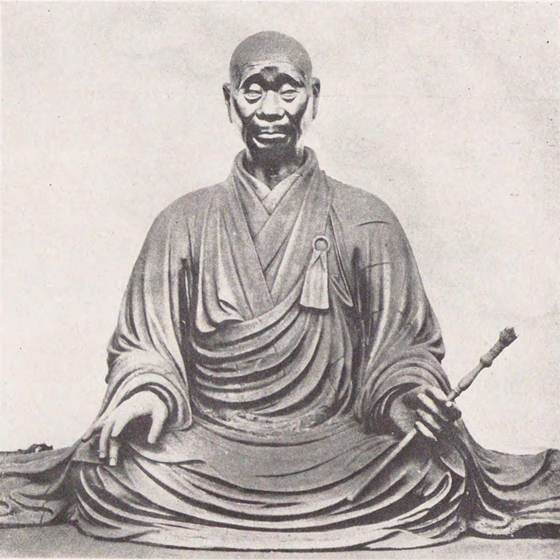 叡尊坐像