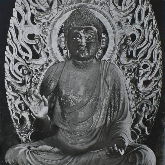 弥勒仏坐像