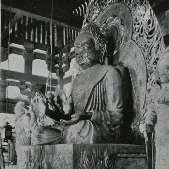弥勒仏坐像（金堂）